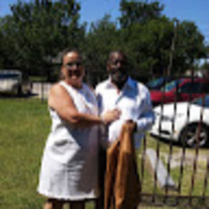 Meet your Posher, Dana